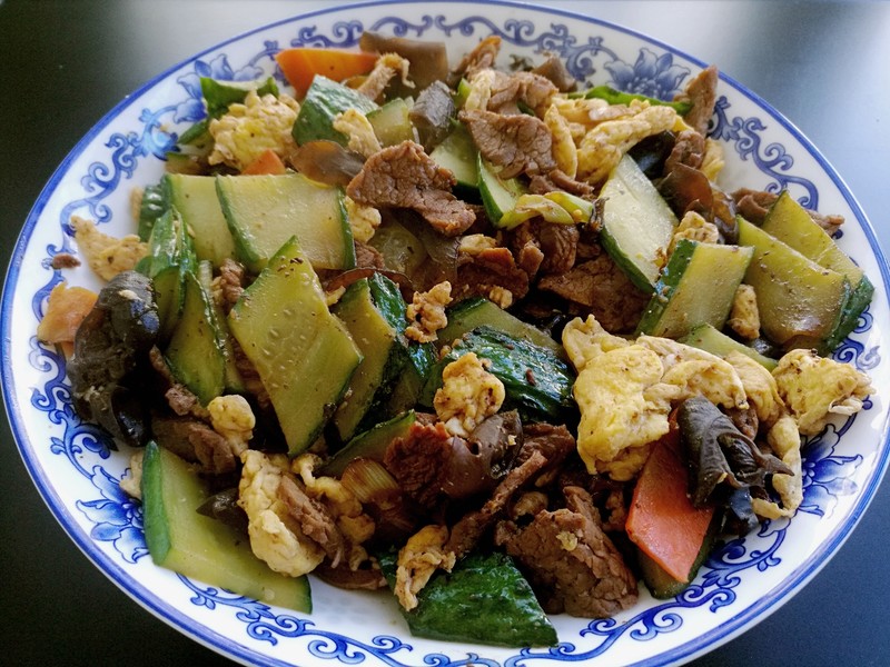 火锅白鲢鱼的做法：解锁冬日里的鲜美滋味